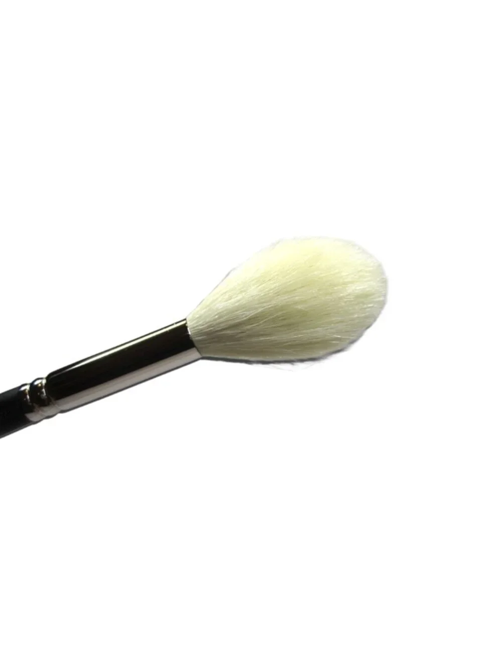 NWT MAC 137 Long Blending Cheek Brush Natural Goat Hair RARE DISCONTINUED